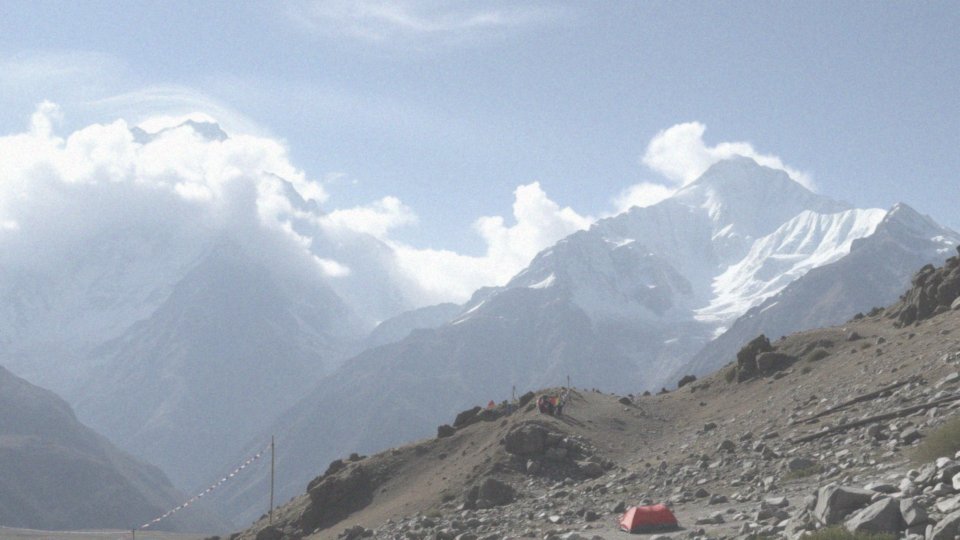 Jakie są zalecane sezony na wejście na Mount Everest?